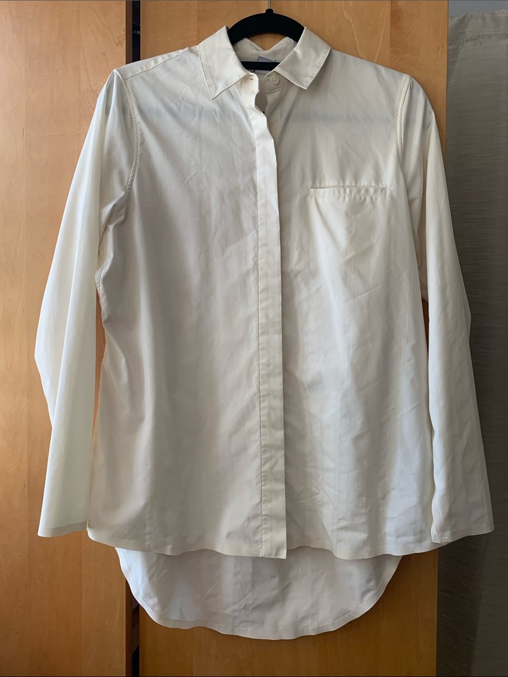 Athleta Long-Sleeve Button Down Shirt -small